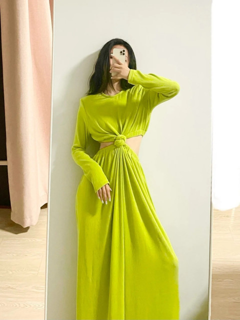 Zhao San fennel green white show waist dress women's 2022 early spring new design sense of small straight long skirt