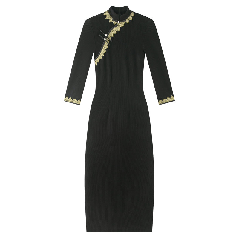 Retro long sleeve robe autumn improved senior senior high-end temperament thickening dress female elegant long