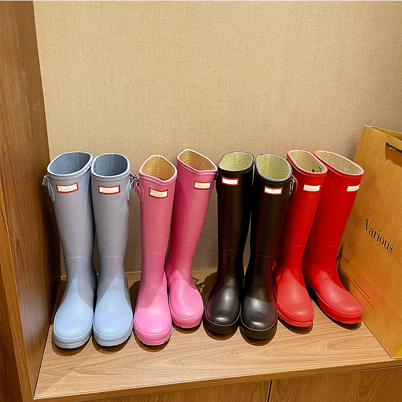 Easy Dreaming Ling the same Rain Shoe Women Wellington Summer High-cylinder riding boots with waterproof and anti-slip, however knee-water shoes female
