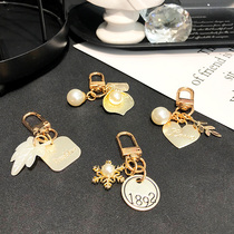 Alloy Multi-Element Shells Sea Snail Pearl Loving Metal Key Buckle Pendant Accessories DIY Drip Cream Queen