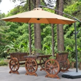 Большой пляжный зонтик на солнечной энергии