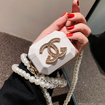 French High Sensation Packets Bag 2022 New wave bursting Pearls Chain Slanted Satchel Genuine Leather Mini lipstick