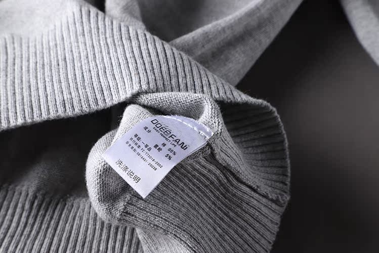 Áo len nam cotton thời trang giản dị áo len mỏng màu tinh khiết hoang dã áo khoác cổ chữ V quần áo nam