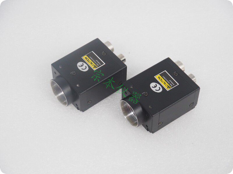 SENTECH STC-720 industrial camera has been tested and packaged, black and white 1 2