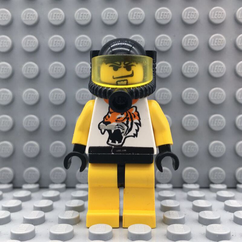 Lego Racers Series Minifigure Rac008 Tiger Racer 2000 6616 6519