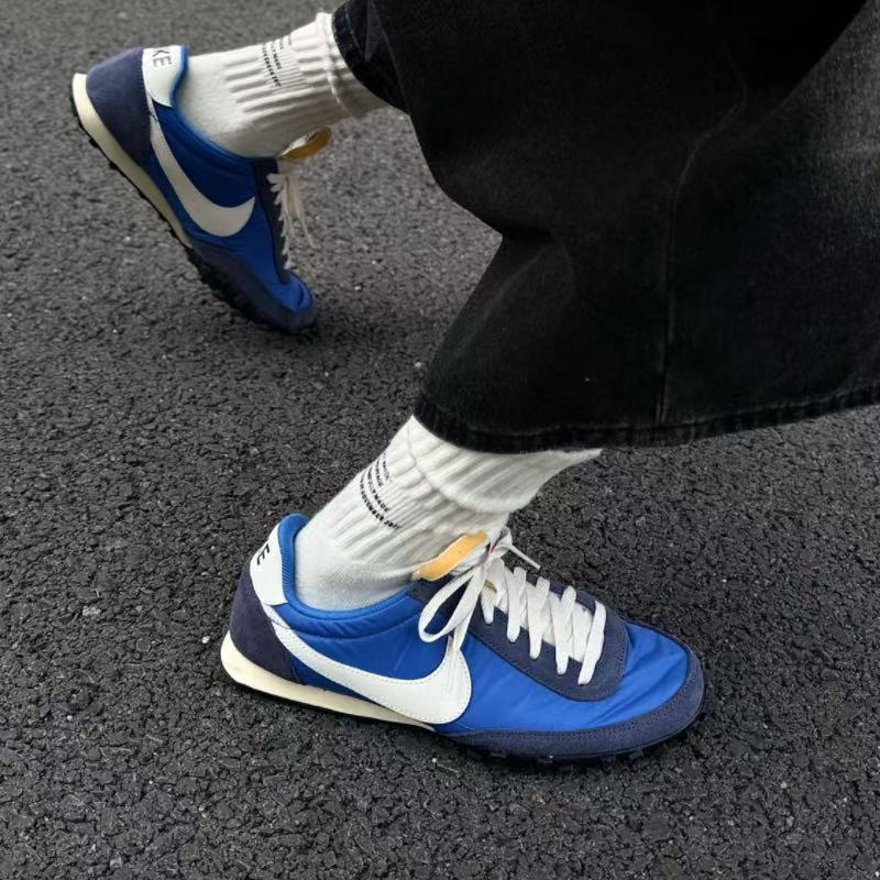 Nike/Nike Waffleracer Comfortable Fit Low-Top Lifestyle Casual Shoes Men's Blue and White Im8658-401