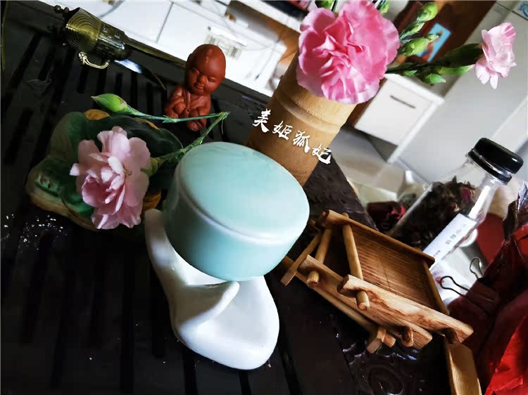 15g nguyên chất tự nhiên thực vật bốn màu bốn màu bột lỏng lẻo phương pháp cổ xưa mỹ phẩm sửa chữa cổ xưa công suất bột phấn trang điểm cổ - Quyền lực phấn phủ cellio