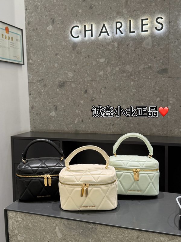 [Delivery from the Store] Charles&Keith Small Ck2-80782534 Box Bag with Rhombus Chain Handle