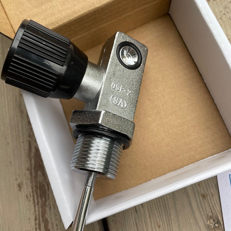 Submersible cylinder head valve High pressure submersible bottle valve switch submersible aspirator valve Carbon fiber oxygen