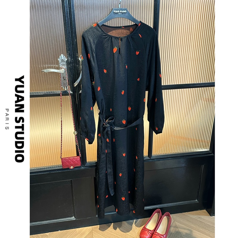 【Blackberry Series】100% Silk Fragrant Cloud Yarn Strawberry Long Sleeve Loose Dress for Women 【Blackberry Series】100% Silk Fragrant Cloud Yarn Strawberry Long Sleeve Loose Dress for Women