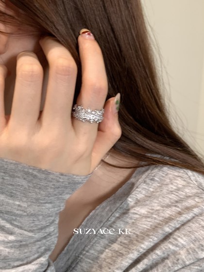 Suzyacc Kr Light Luxury Super Flash Star 전체 다이아몬드 지르콘 링 틈새 틈새 디자인 느낌 인덱스 핑거 링 조절 가능