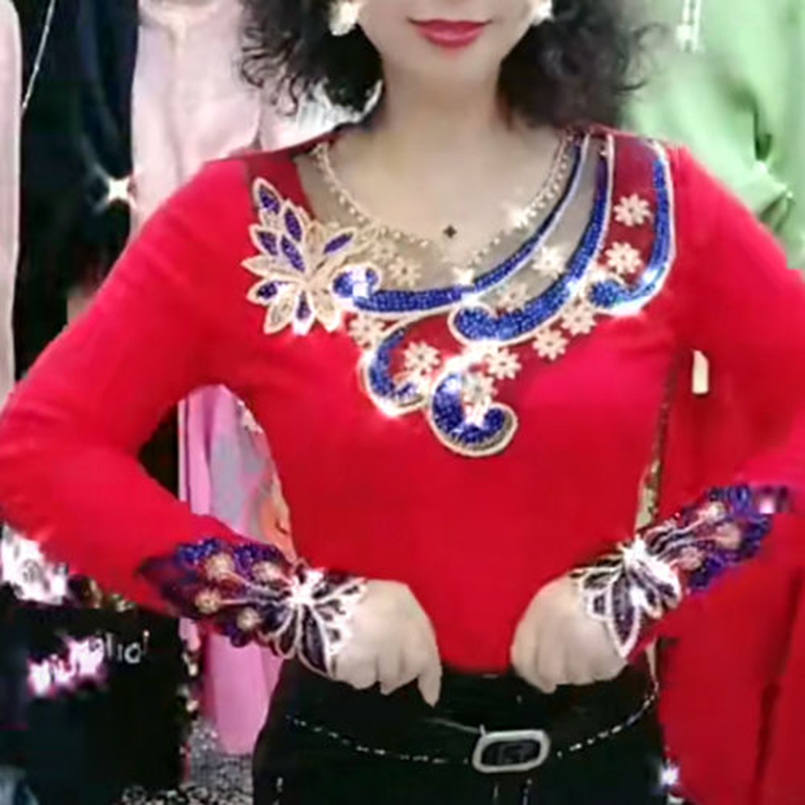 European station 2022 winter new Korean version fashion hot diamond lace top net red all-match Western style bottoming shirt women's clothing