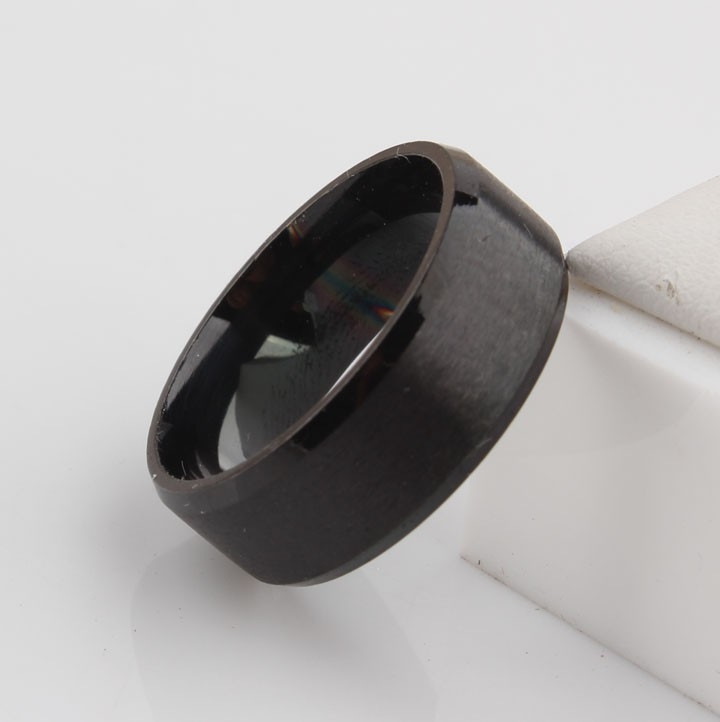Vòng bạc 8 mm bằng bạc đen - Nhẫn nhẫn nữ đẹp