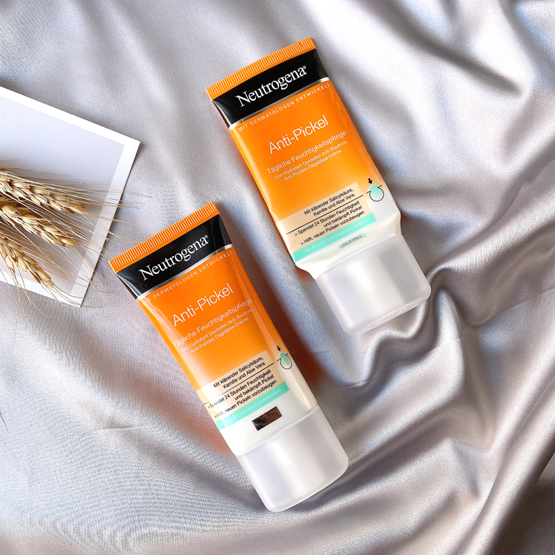 German Neutrogena Dew Water Salicylic Acid Acne Lotion Refreshing and Gentle To Shut Your Mouth