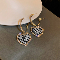 Autumn and winter flash diamond bird grid big heart earrings female Korean 925 silver pin personality exaggeration Net red ear ring earrings tide