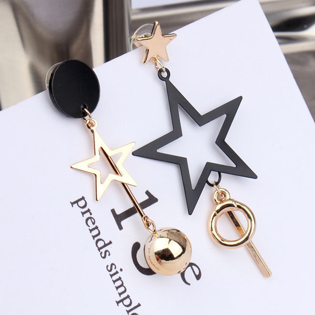 Korean Temperament Pentagram Asymmetrical Earrings Female Long Version Flow Su Geometry 100 Hitch Anti-Allergy Ear Pin Fashion Ear Pendant