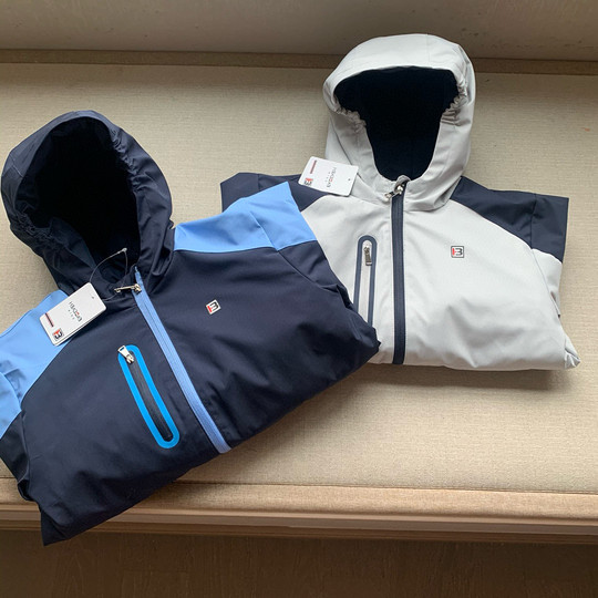 Children's Jacket for Spring, Autumn, and Winter 2025 New Model, Big Kids' Spring Boys' Stylish Streetwear Children's Spring Hooded Windbreaker