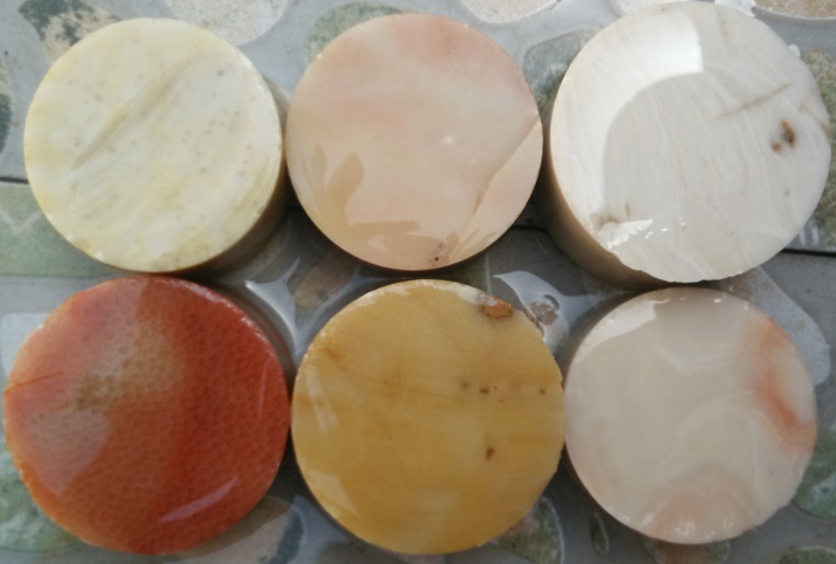 Ning Qiang Coral Jade Fossil Stock Stone Bracelet Core Small Handle Pendant Pendant Material Engraving Material Beads 3