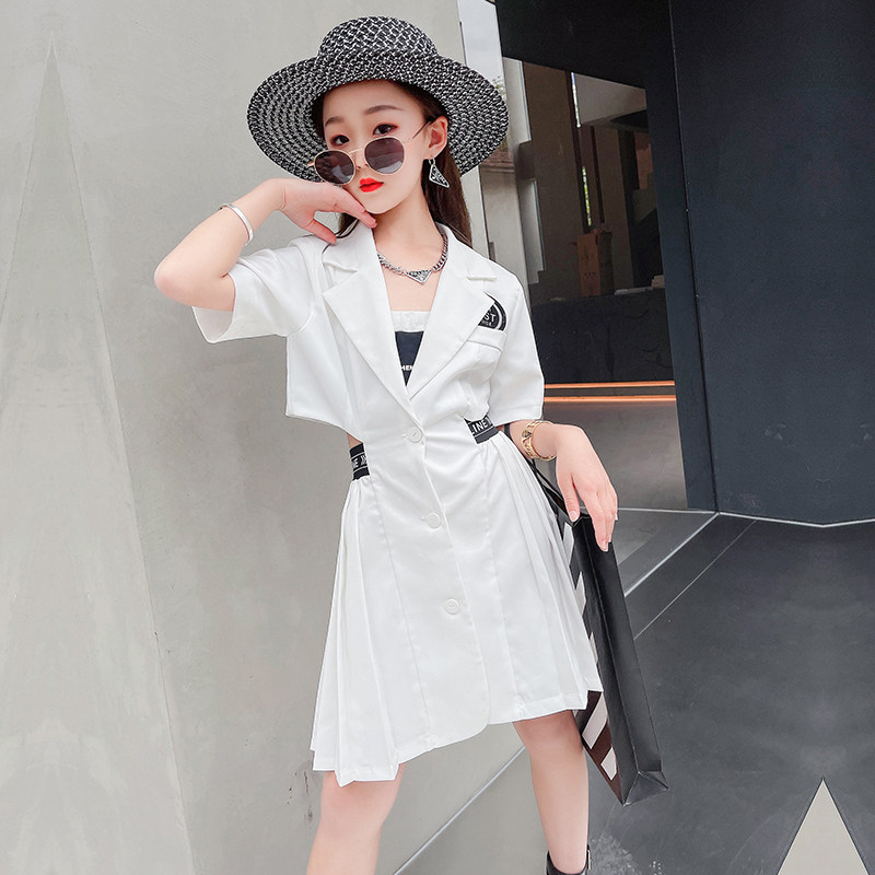 Girl Suits Ocean Dress Summer 2022 New Fashion Short Sleeves Little Girl Hollowed-out Waist 100 Pleats Half Body Dress