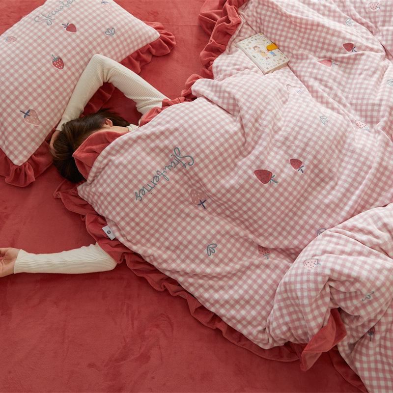 ins wind baby velvet embroidery four-piece set girl heart lotus leaf quilt cover milk velvet sheets plush bedding