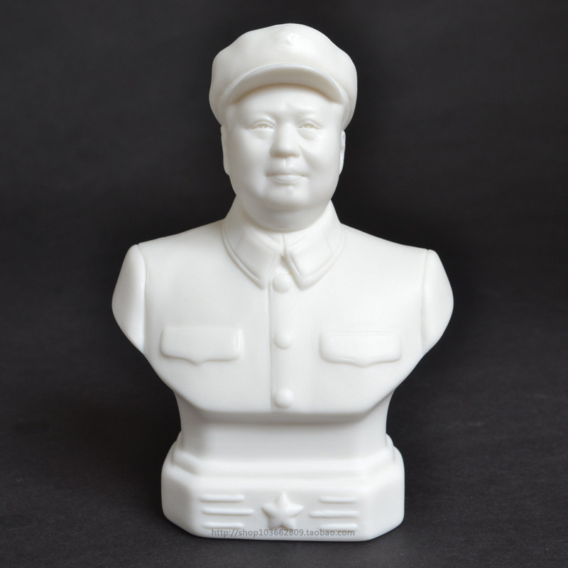 Mao Zedong like Mao President like a military uniform like a ceramic pendulum decorated with white porcelain like a statue half-body statue