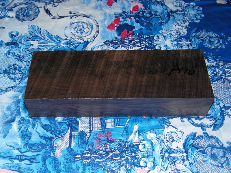 East African black rosewood African ebony black sandalwood purple sandalwood large plate wood regular furniture carving instrument material DIY