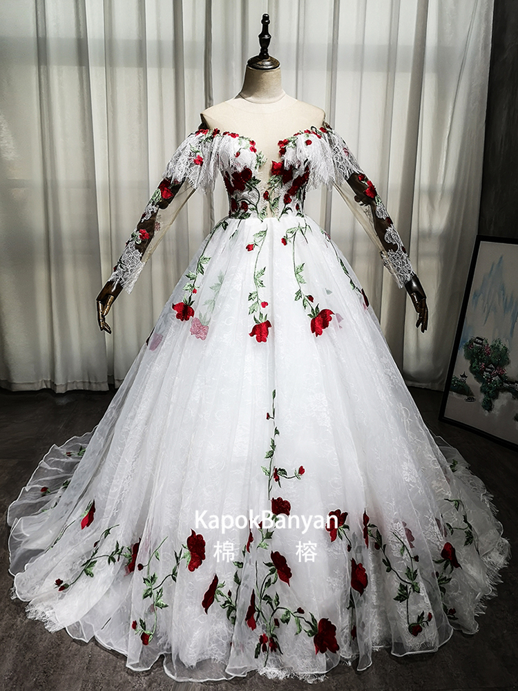 Rose embroidered wedding dress Dili Reba same dress 2024 new fantasy high -end forest, luxurious drag tail Rose embroidered wedding dress Dili Reba same dress 2024 new fantasy high -end forest, luxurious drag tail