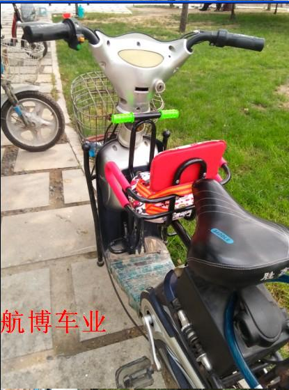 siège enfants pour vélo - Ref 2417782 Image 8