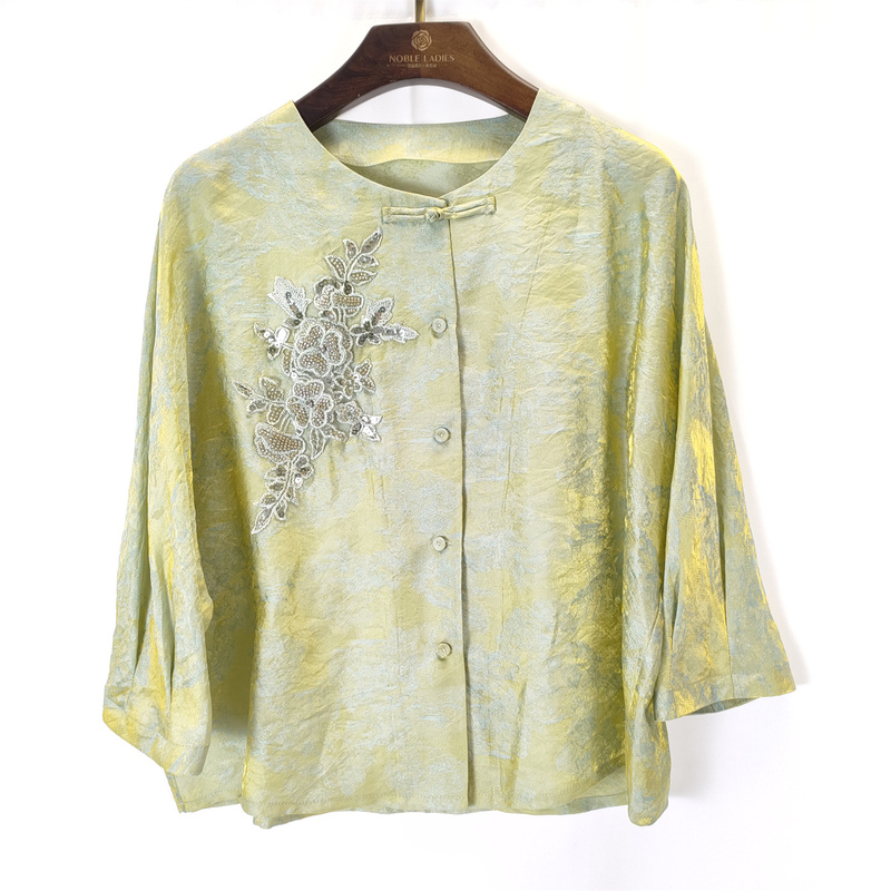 2026 Spring New Style Loose Embroidered Shirt Women's Round Neck Chinese Style Single-Breasted Top
