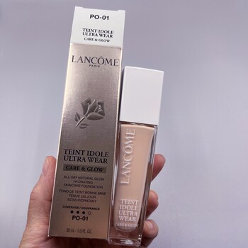 Cabinet 550/Lotion-Grade Foundation Is Amazing/Dry Skin's Ultimate Foundation, Say Goodbye to Caking