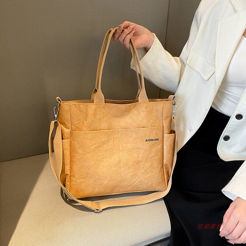 Large-Capacity Washed Tyvek Tote Bag, Custom Logo Canvas-Style Shoulder Bag for Commuting - Thumbnail 5