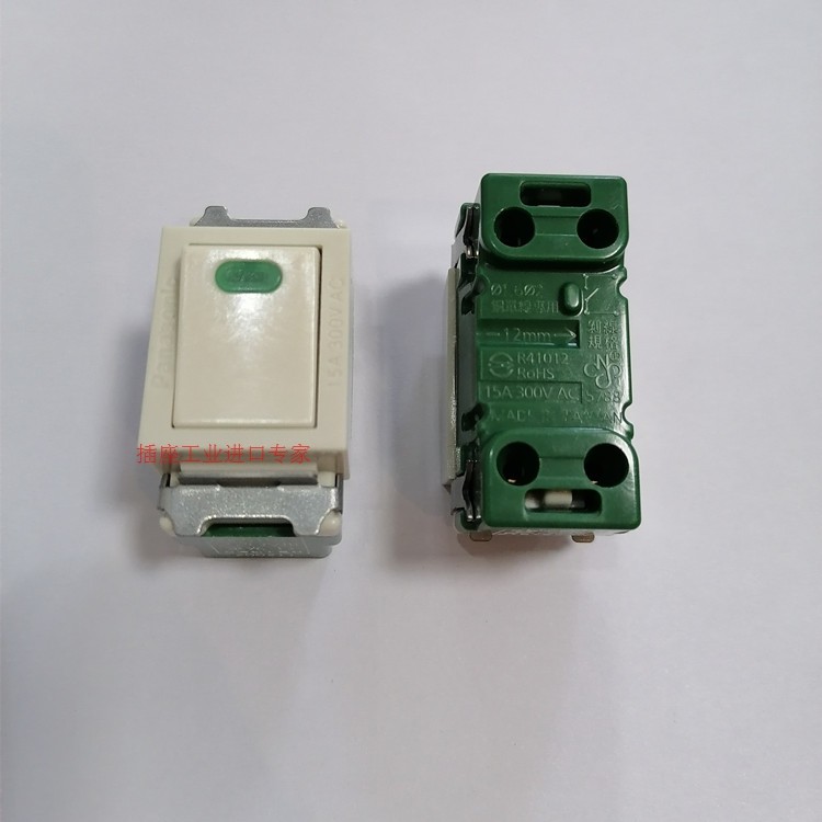 Panasonic single control switch module with fluorescent indicator WNF51512 Taiwan import