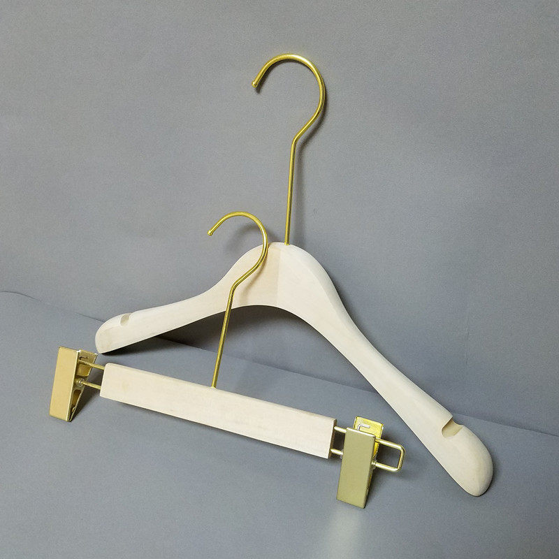 Long hook hanger original wood color solid wood non-slip hanger Korean version gold hook female clothes hanger clothing shop wide shoulder wood hanger