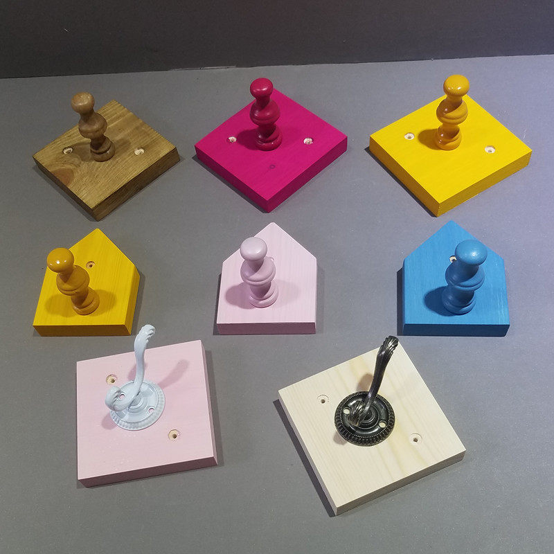 Clothing Store Hook upper wall hanging clothes hanger Hanging Rack Wall-mounted Children Clothing Clothes Rack House Hooks