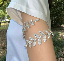 Luxurious rhinestone flower arm chain that can be wrapped around the arm bracelet for Latin performances big arms catwalks nightclub accessories