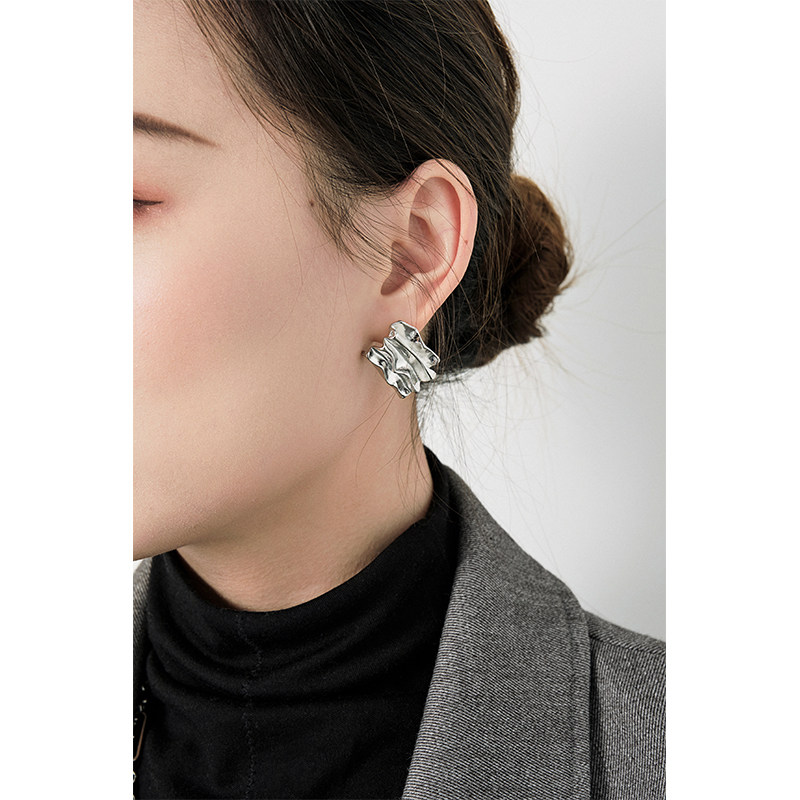 MEYANG MEIYANG (SPOT) WAVE SMALL SQUARE EARRINGS SIMPLE EAR NEEDLE FOLDS CREWY GOLDEN SILVER EAR CLIP