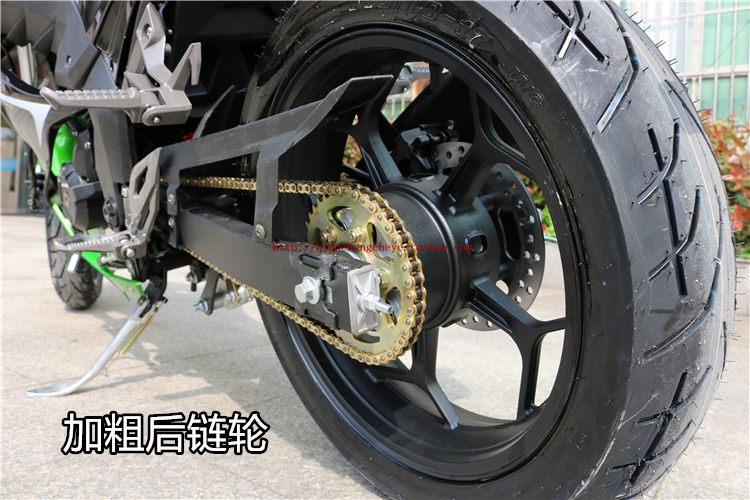 Maverick xe máy xe thể thao Kawasaki Z250 racing nặng đầu máy xe tốc độ đường phố R8 thương hiệu mới có thể được trên thẻ