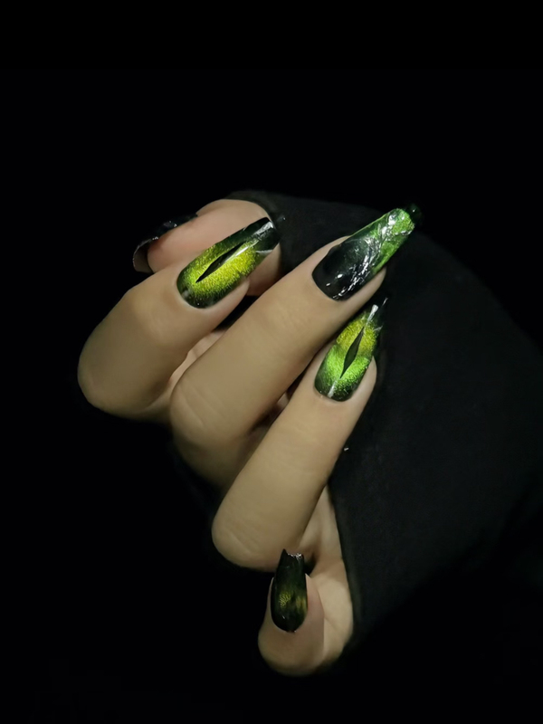 Devil's Eye Punk Dark Handmade Wearable Short and Long Nails High-End Whitening Green Cat Eye Sweet Cool Boys' Nail Art