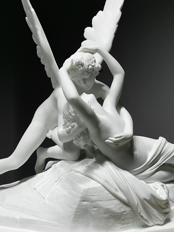 Cupid's Kiss Awakening Pony/Desktop Ornament/Sculpture Ornament/Sculpture Decoration/Art Appreciation Cupid's Kiss Awakening Pony/Desktop Ornament/Sculpture Ornament/Sculpture Decoration/Art Appreciation