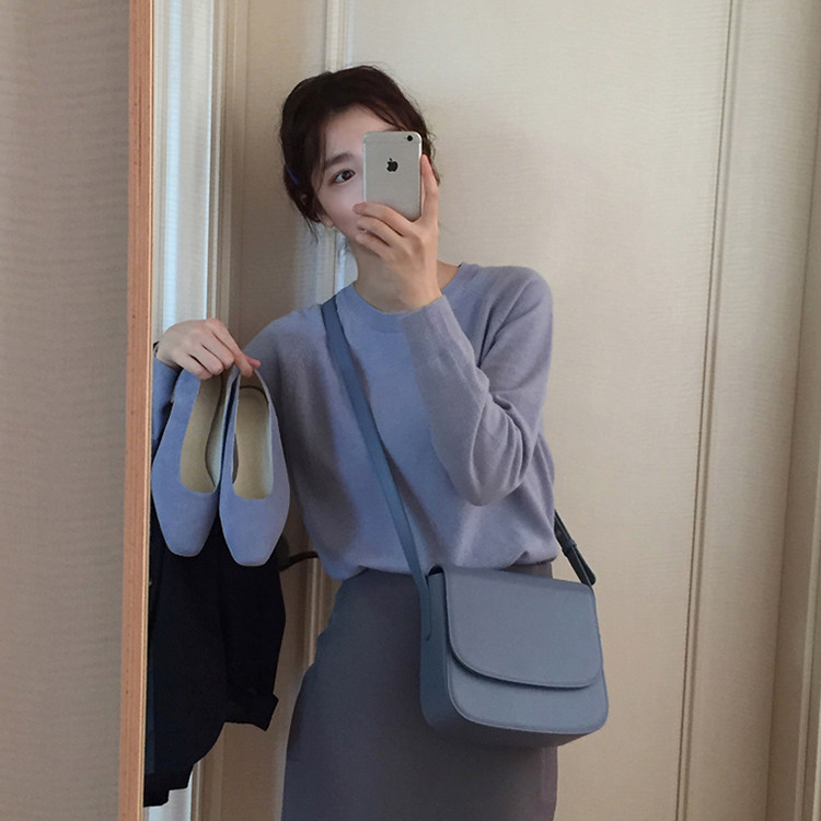 2022 winter and winter new Korean version of loose haze blue sweater high waist skirt temperament suit women