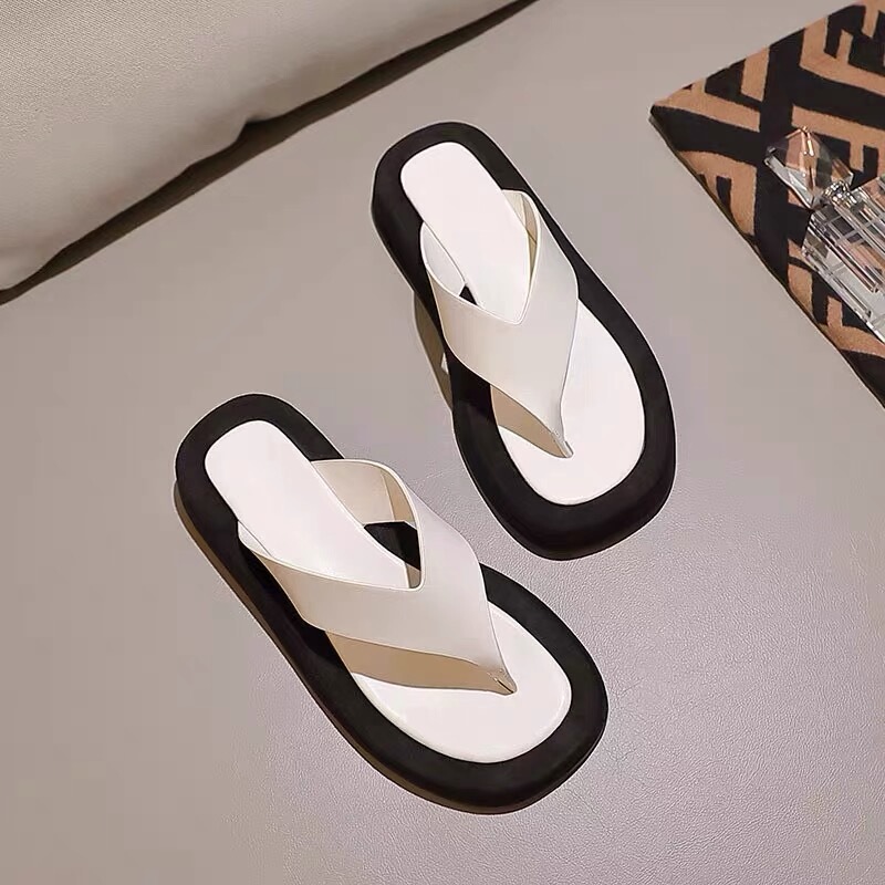 2026 Summer New Style Thick-Soled Flip-Flops for Women, Genuine Leather Casual Fashion Thong High-End Sandals