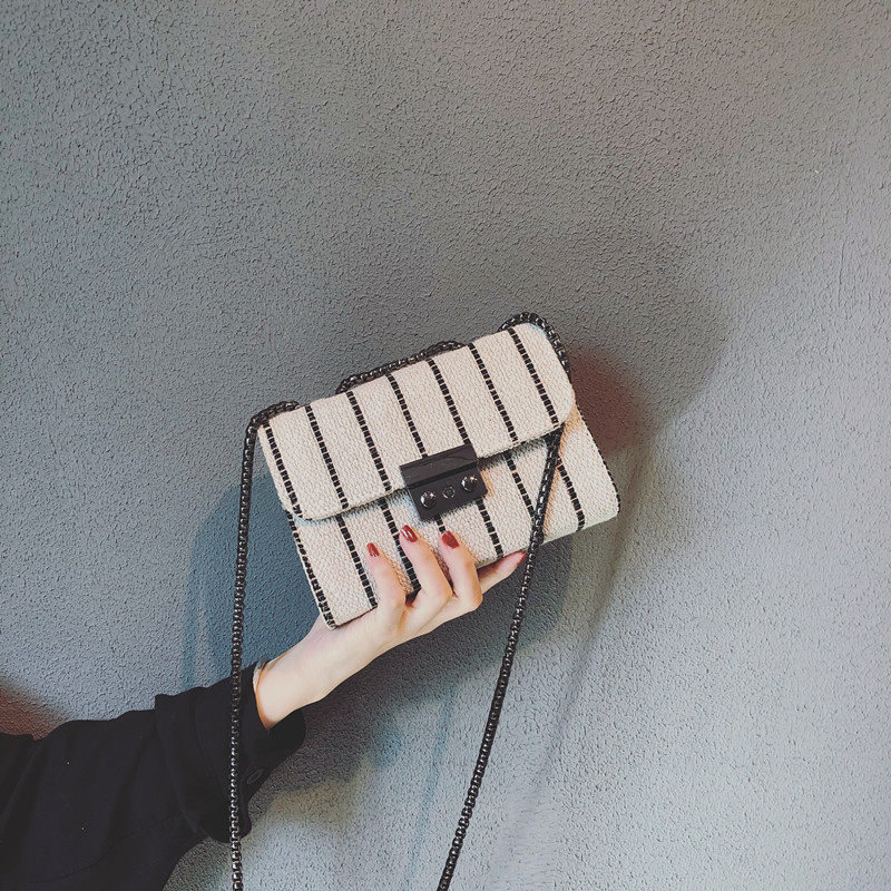 Lamode big brand real leather bag 2020 new wild ins Super fire shoulder bag chic chain small square bag