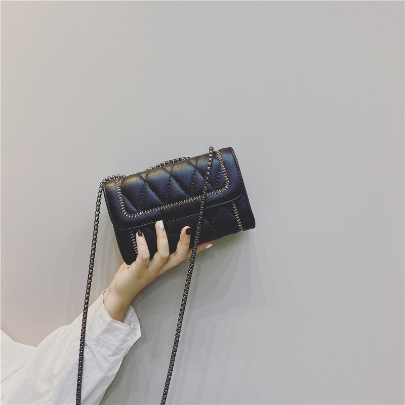 Lamode small fragrance bag female trendy leather all-match messenger net red ocean style texture diamond chain bag mobile phone bag