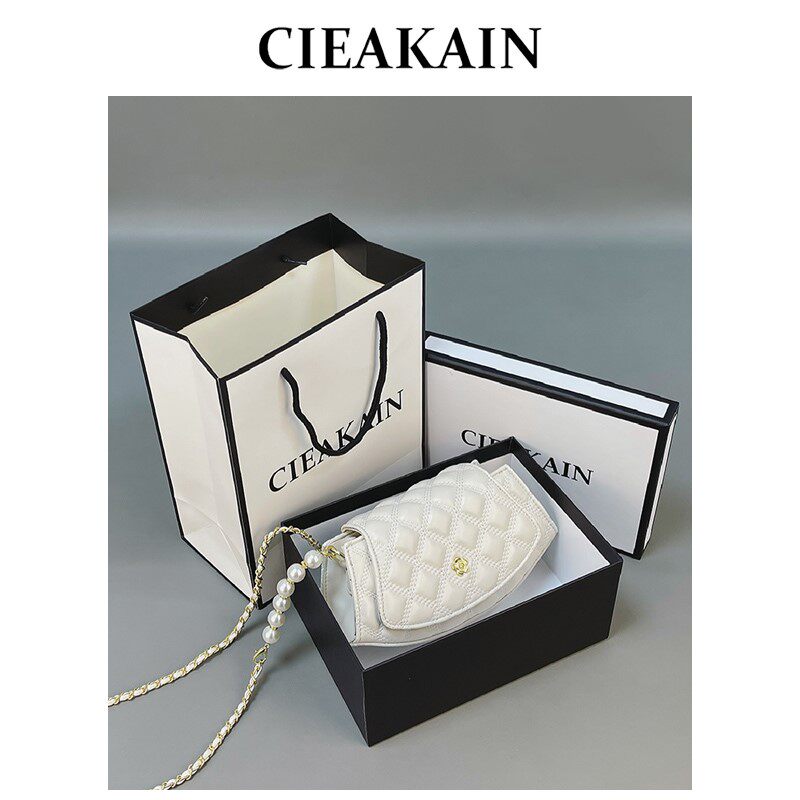 This year's popular high-end niche design bag women's 2022 new pearl diamond chain messenger bag leather bag