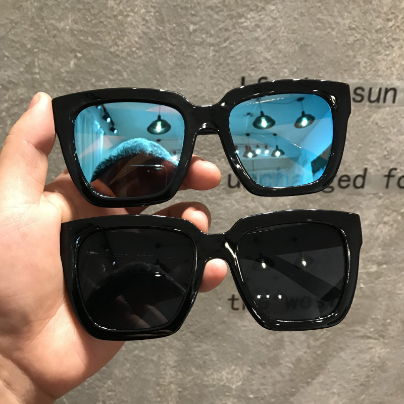 Sunglasses female Xiaohongshu net red with the same glasses tide retro round face big square sunglasses Korean version of the reflective glasses male