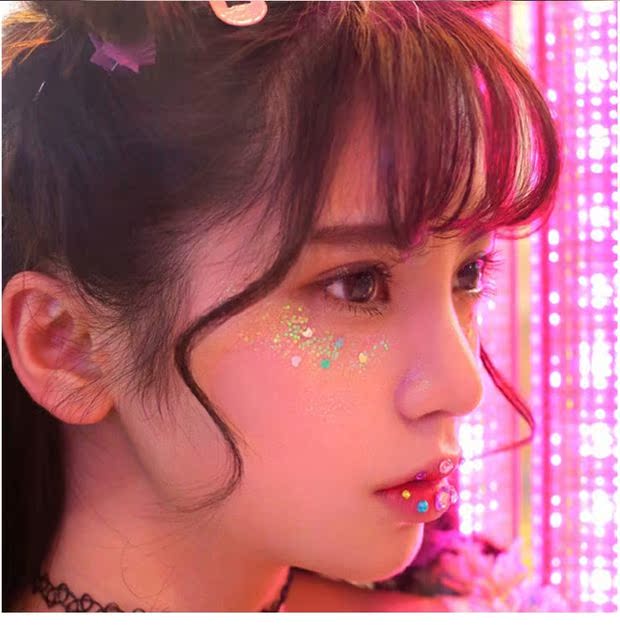 Xuất khẩu Dubai Electro-Sound Festival Graffiti Eyeshadow Gel Cream Miễn phí Keo Star Sticker Flash Thụy Điển Moonlight Eyeshadow Nàng tiên cá bảng phấn mắt nội địa trung