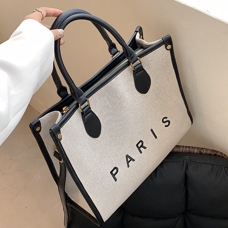 Large-Capacity Color-Blocked Bag for Women, Summer 2026 New Trendy Simple Fashion Shoulder Bag, Versatile ins Crossbody Tote Bag