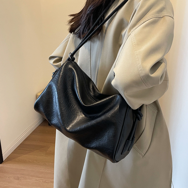 Meilade Women's Bag 2025 New Trendy High-End Shoulder Bag Large Capacity Summer Vintage Commuter Crossbody Bag