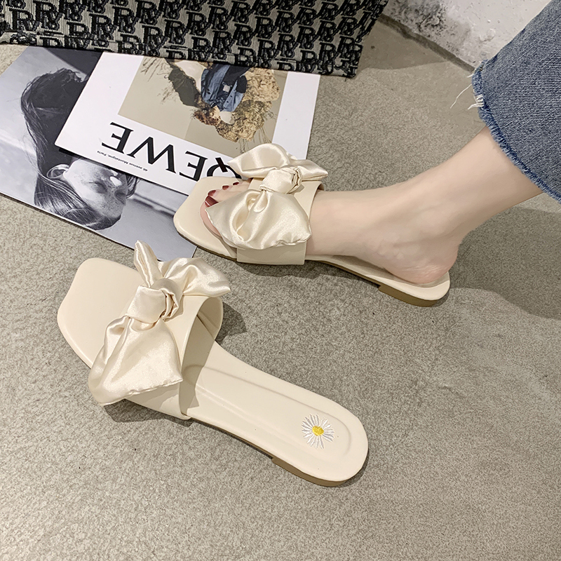 Fashionable Embroidered New Wedding Bridesmaid Slippers for Women, New Satin Slippers for Wedding, Bridal Robe Matching Shoes for Women