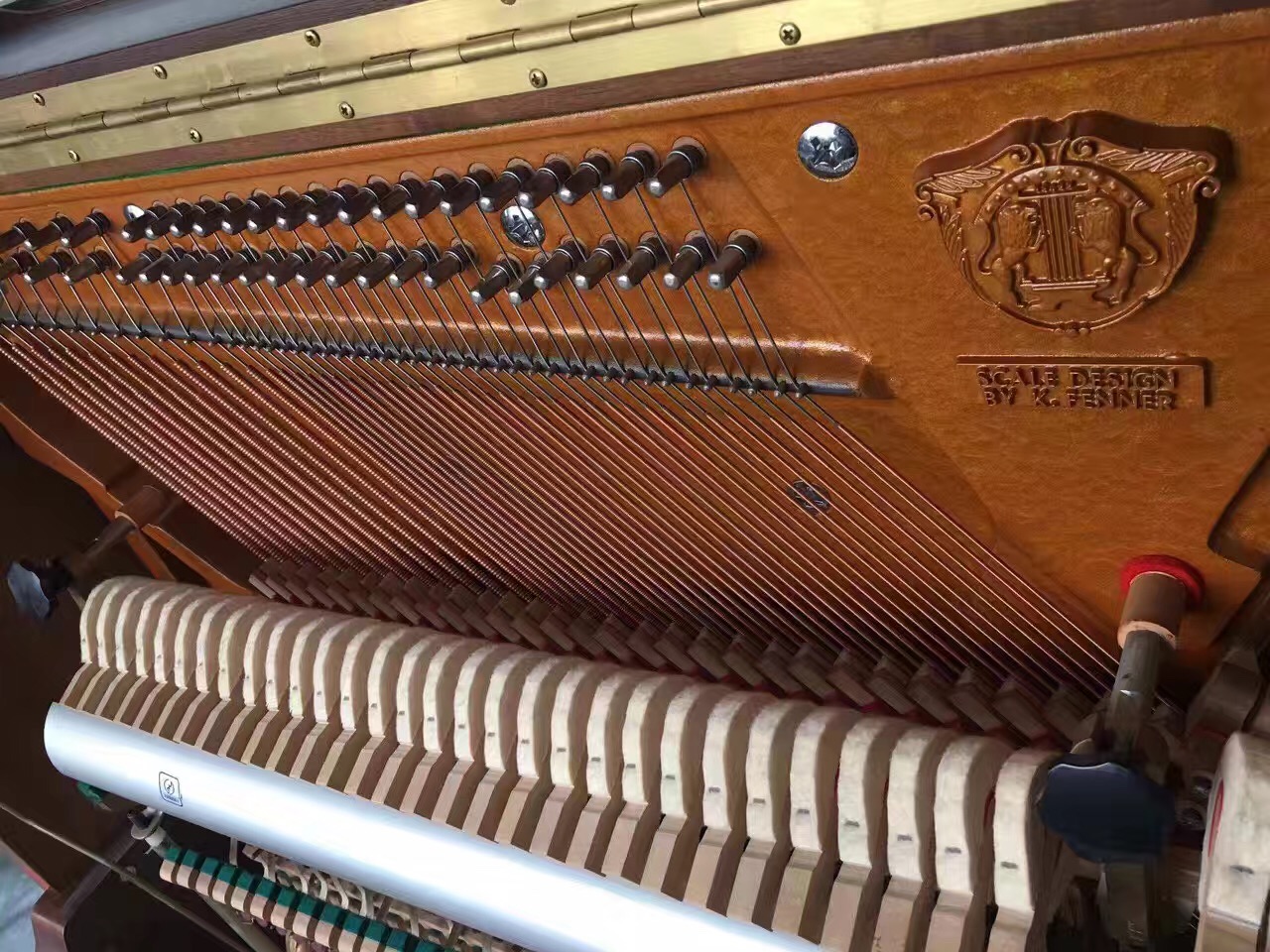 Thâm Quyến nhập khẩu đàn piano Sanyi SAMICK SU-600SE yamaha b1